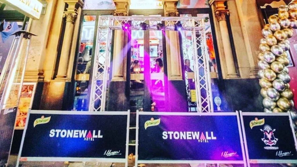 Stonewall Hotel Club